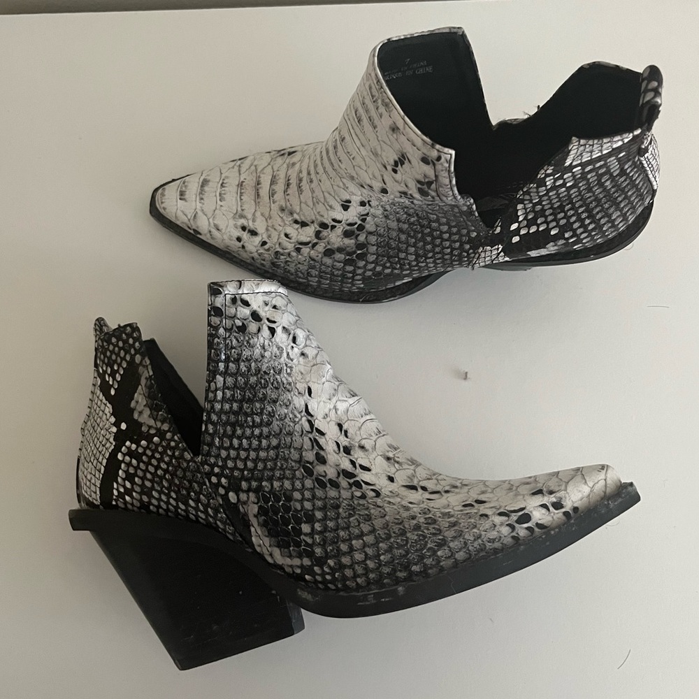 Jeffrey Campbell x Free People boots